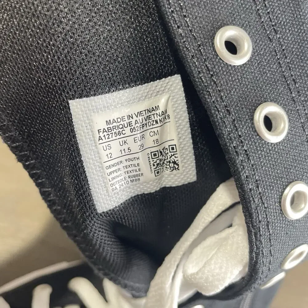 Converse Kids Size 12 Shoes NEW Knee High Chuck Taylor All Star XHi Black Zip Up